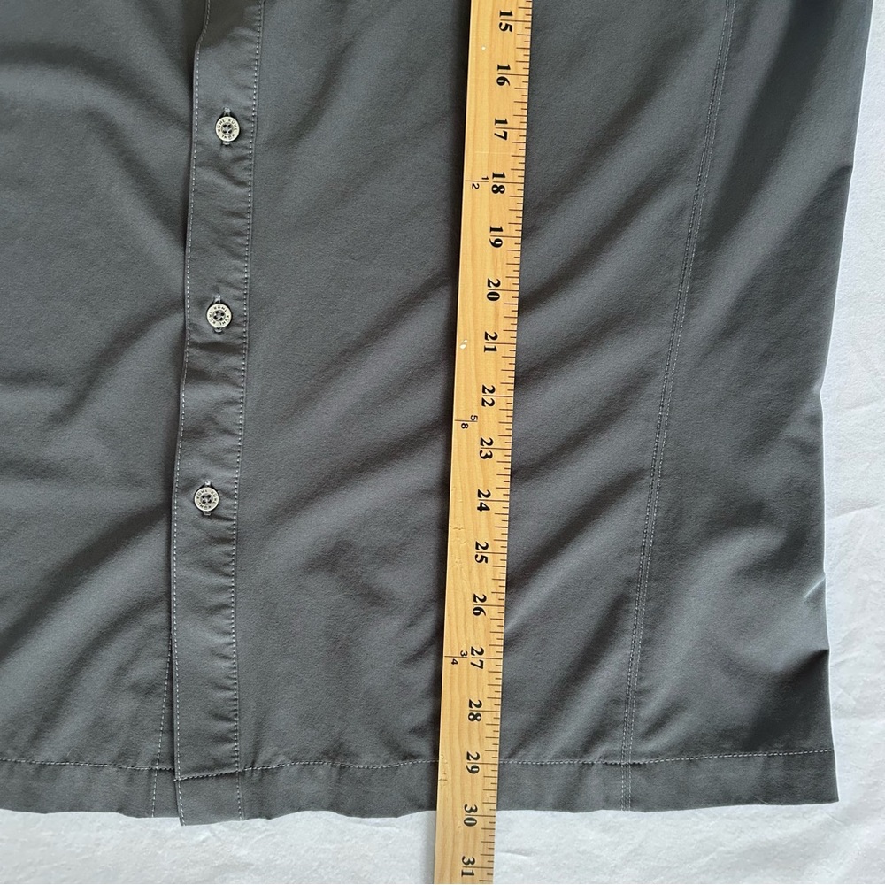 Kuhl Shirt Mens XL Gray Short Sleeve Button Up Outdoor Hiking Lightweight - Picture 6 of 8